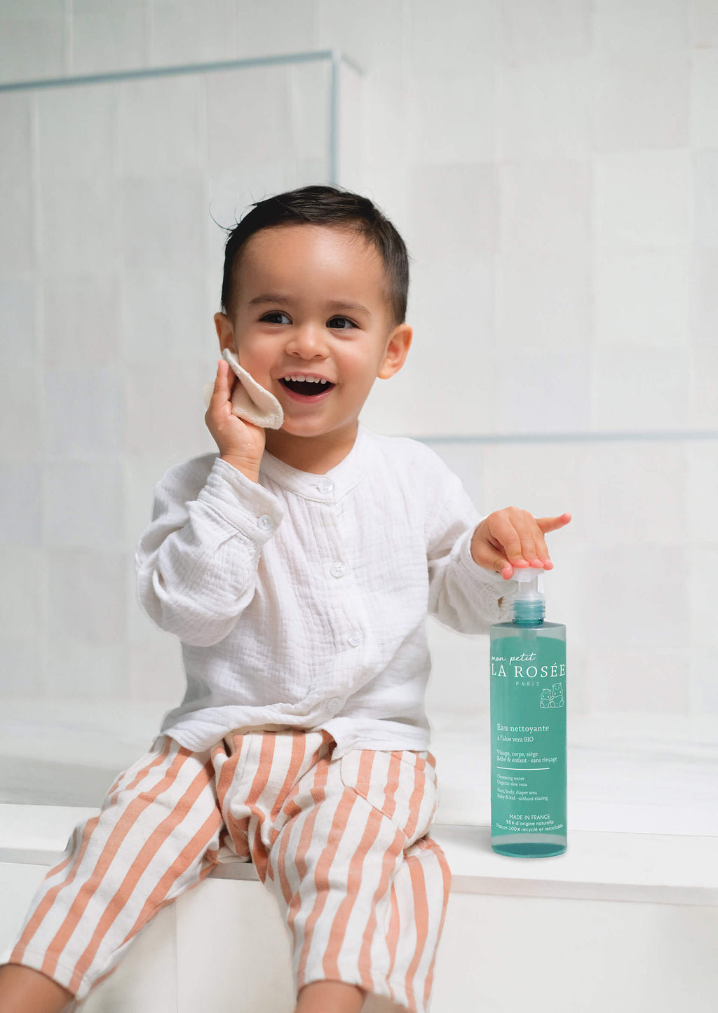 Eau nettoyante bébé